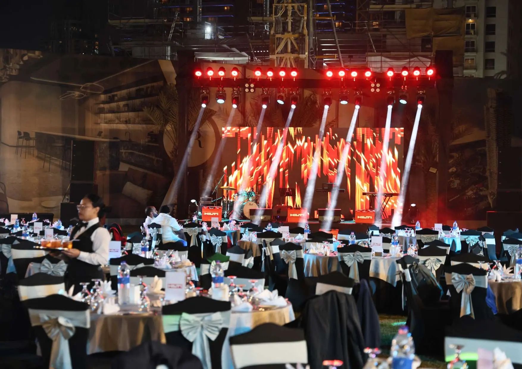 Corporate gala dinner event management and stage production in Dubai